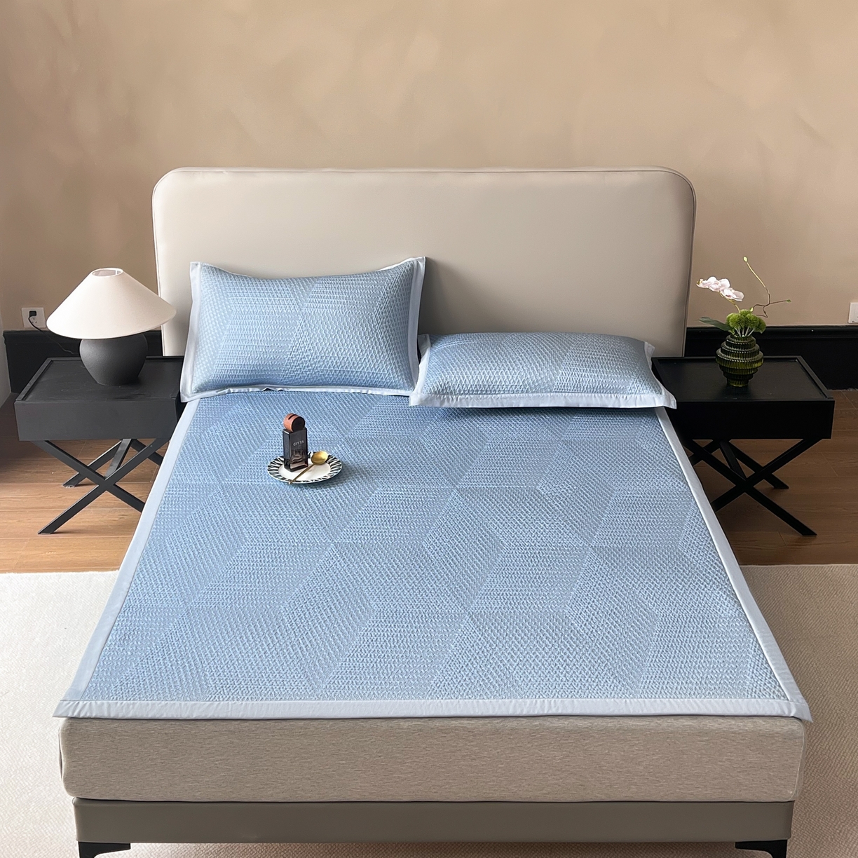 91家纺网 家纺一手货源 找家纺 禧禾 2026新款PE中分子A类泡小豆暗纹提花凉席席子三件套-星涧 星涧-水蓝