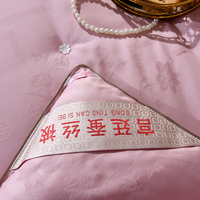91家纺网 家纺一手货源 找家纺 禹祥家纺 2025新款60s全棉提花蚕丝被被子被芯-芳菲影致系列 芳菲影致-豆沙