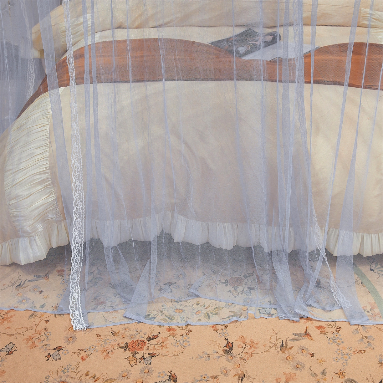 91家纺网 家纺一手货源 找家纺 舞夜盛世 【欧式风情】2026新款落地三开门宫廷蚊帐 欧式情怀-灰色