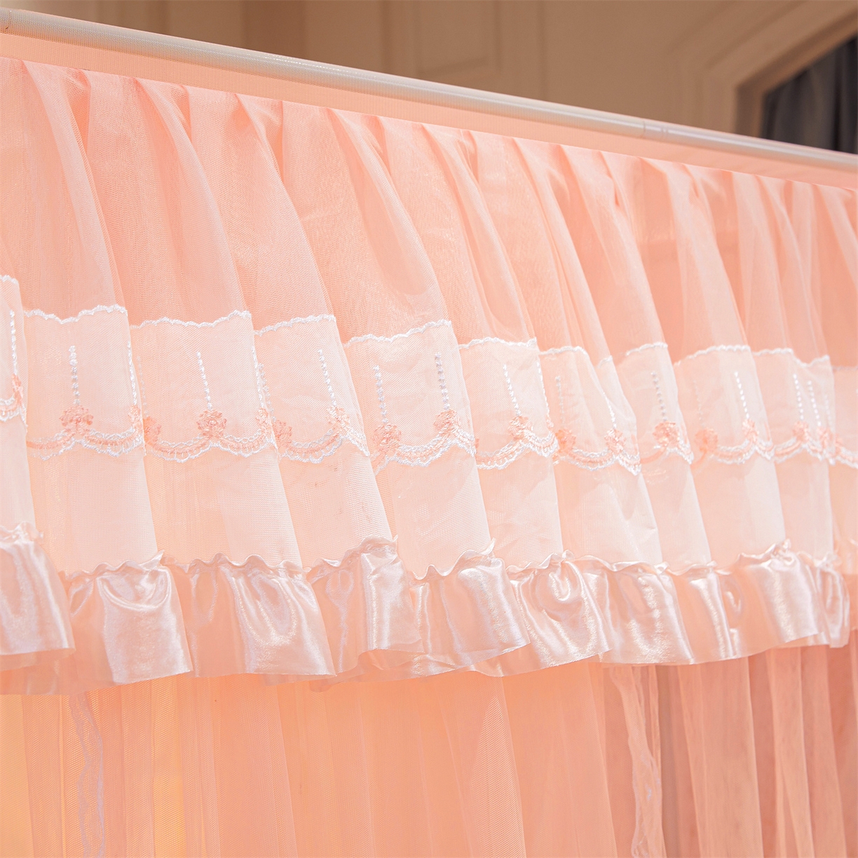 91家纺网 家纺一手货源 找家纺 舞夜盛世 【欧式风情】2026新款落地三开门宫廷蚊帐 欧式情怀-玉色