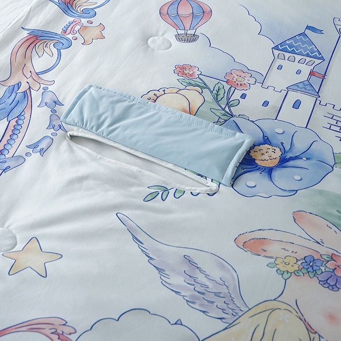 91家纺网 家纺一手货源 找家纺 伟邦枕芯 2026新款儿童凉感拥抱夏被 云端天使