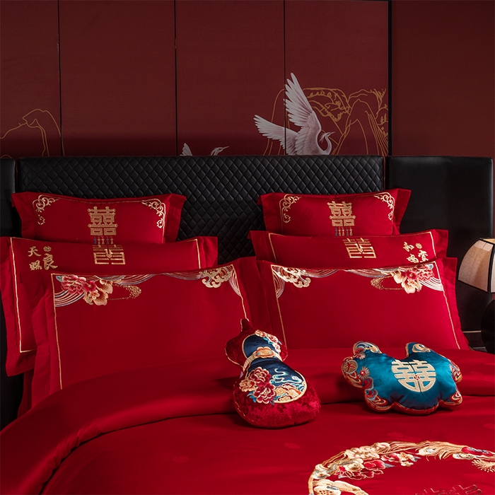 91家纺网 家纺一手货源 找家纺 千禧家纺 2025新款双面长绒棉提花工艺重工刺绣婚庆多件套 盛世繁华