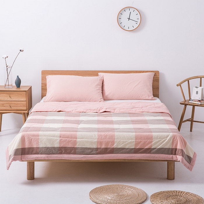 玖弘家居 2026新款凉感亲肤羽丝棉夏被 粉大格