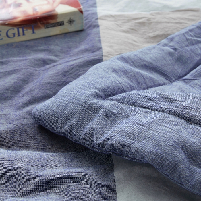 91家纺网 家纺一手货源 找家纺 玖弘家居 2026新款凉感亲肤羽丝棉夏被 蓝大格