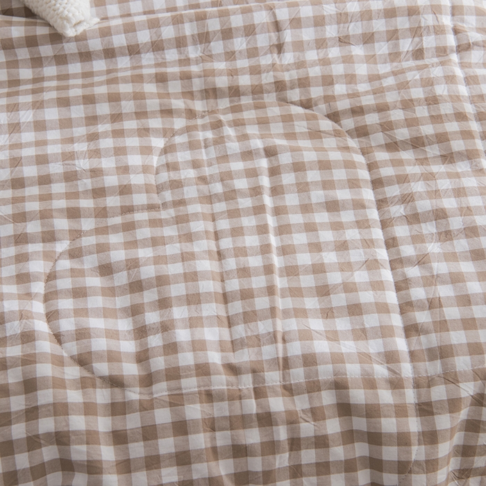 91家纺网 家纺一手货源 找家纺 玖弘家居 2026新款凉感亲肤羽丝棉夏被 米小格