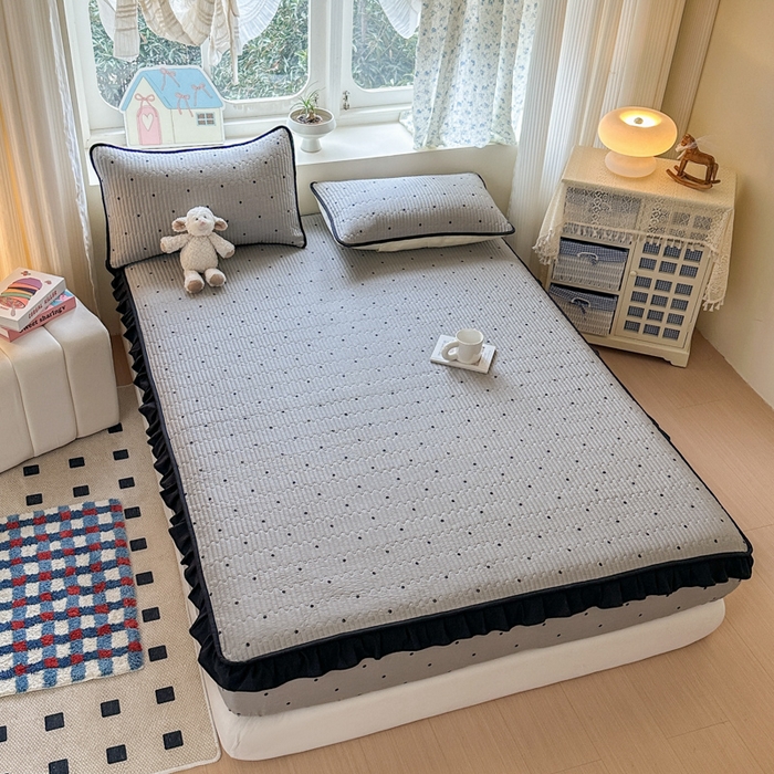 91家纺网 家纺一手货源 找家纺 布柔 2026春夏新款全棉印花夹棉单床笠床垫保护套罩 床笠单件 波点