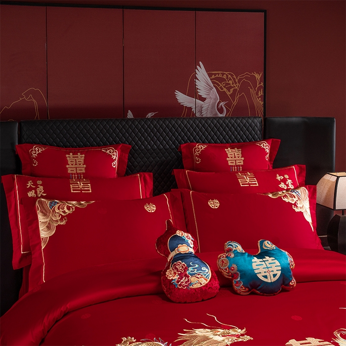 91家纺网 家纺一手货源 找家纺 千禧家纺 2025新款双面长绒棉提花工艺重工刺绣婚庆多件套 祥龙瑞凤