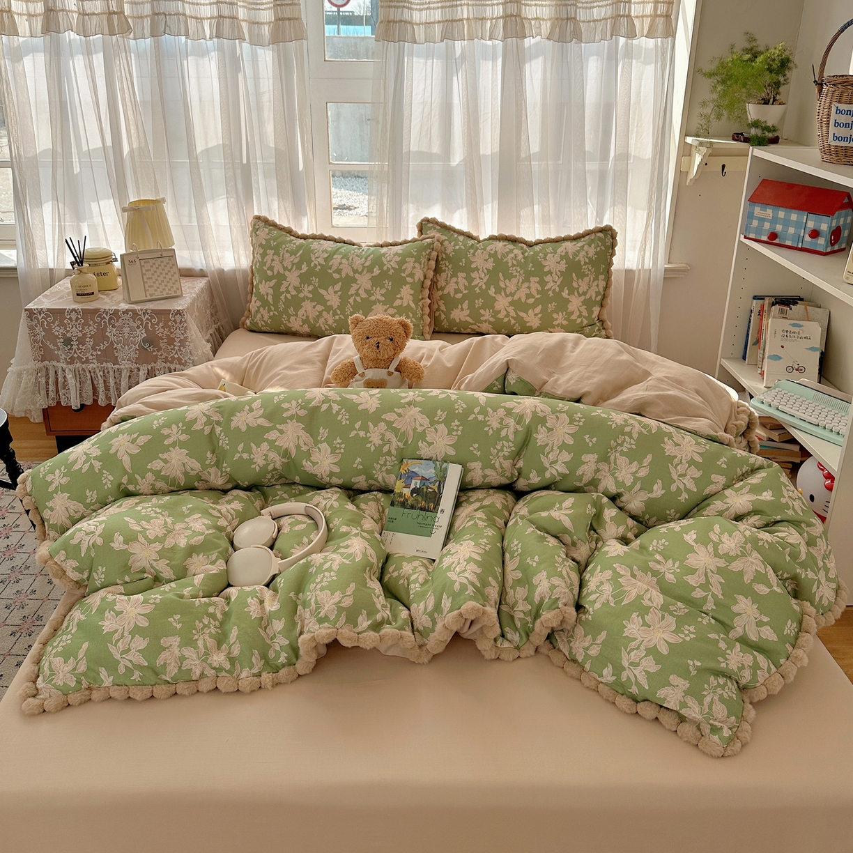 91家纺网 家纺一手货源 找家纺 Sweet dreams甜梦 2026春夏新款全棉纯棉双层纱毛球款四件套 温婉花语