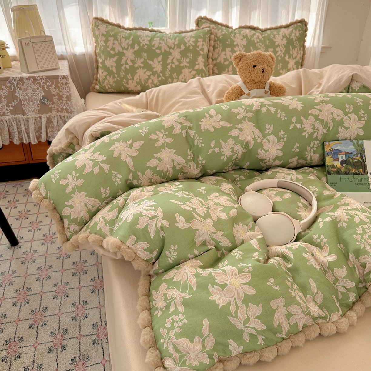 91家纺网 家纺一手货源 找家纺 Sweet dreams甜梦 2026春夏新款全棉纯棉双层纱毛球款四件套 温婉花语