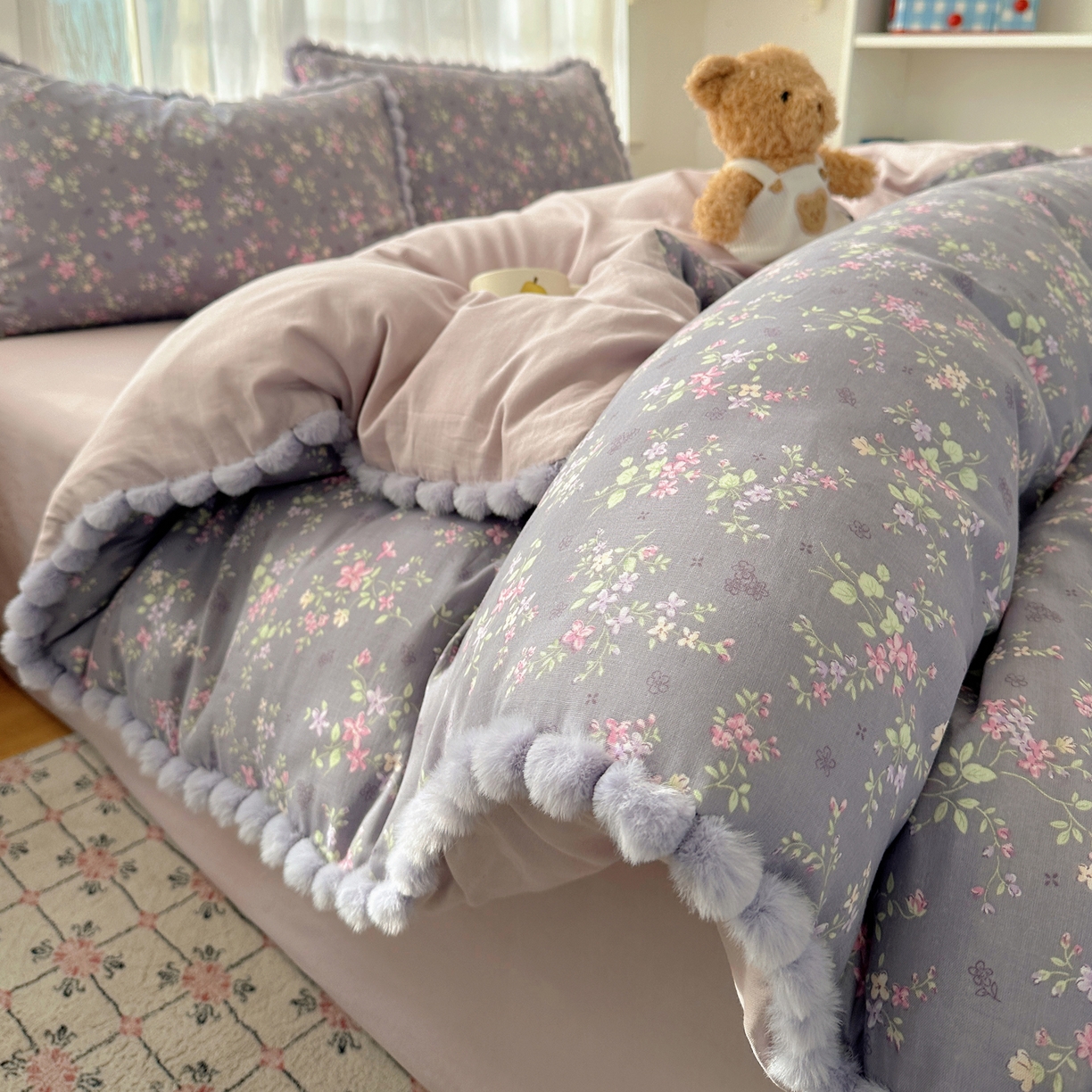 91家纺网 家纺一手货源 找家纺 Sweet dreams甜梦 2026春夏新款全棉纯棉双层纱毛球款四件套 花梦时