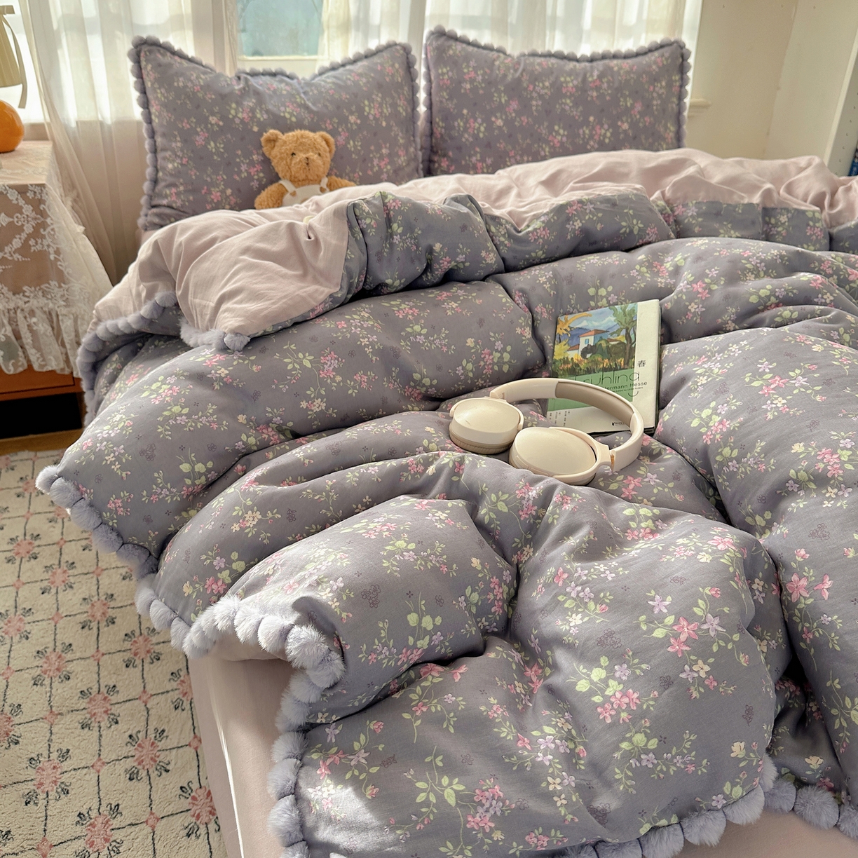 91家纺网 家纺一手货源 找家纺 Sweet dreams甜梦 2026春夏新款全棉纯棉双层纱毛球款四件套 花梦时