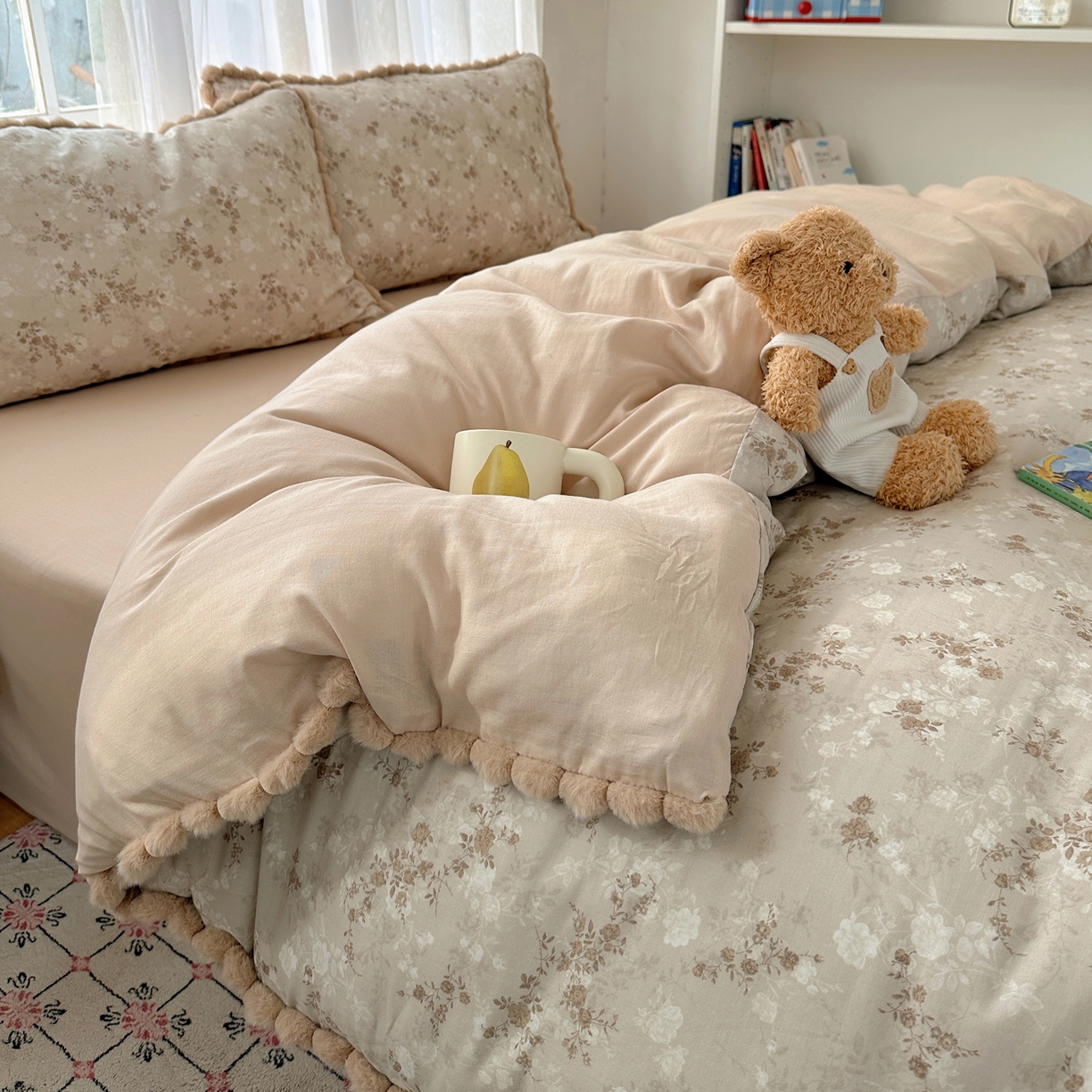 91家纺网 家纺一手货源 找家纺 Sweet dreams甜梦 2026春夏新款全棉纯棉双层纱毛球款四件套 楼兰米