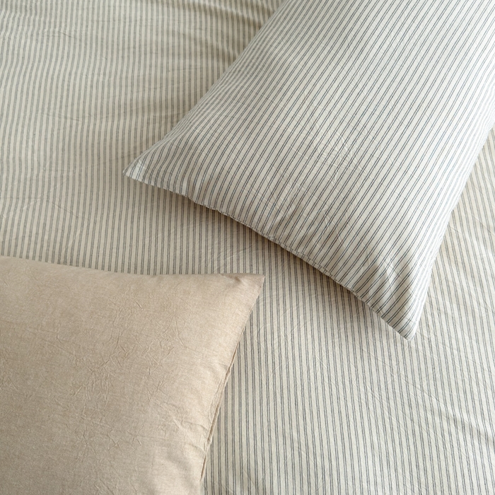 91家纺网 家纺一手货源 找家纺 玖弘家居 2026新款全棉水洗棉色织条纹四件套系列【控价1.2-149  1.5/1.8-179  2.0-199】 米灰条纹（米灰条+卡其）