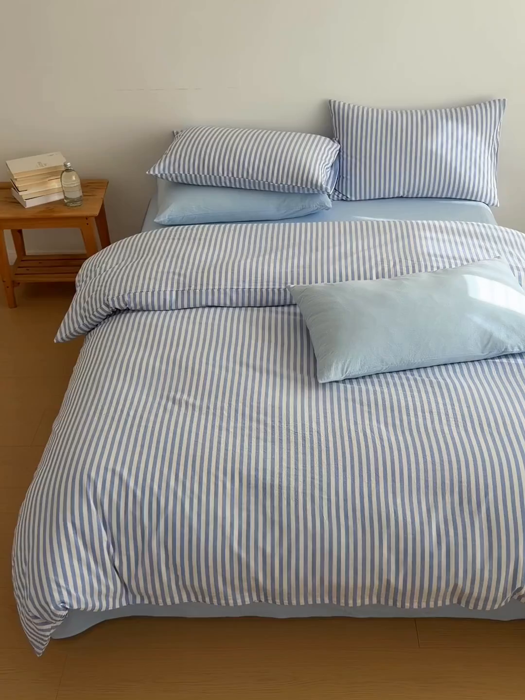 91家纺网 家纺一手货源 找家纺 玖弘家居 2026新款全棉水洗棉色织条纹四件套系列【控价1.2-149  1.5/1.8-179  2.0-199】 蓝白条纹（蓝白条+天蓝）