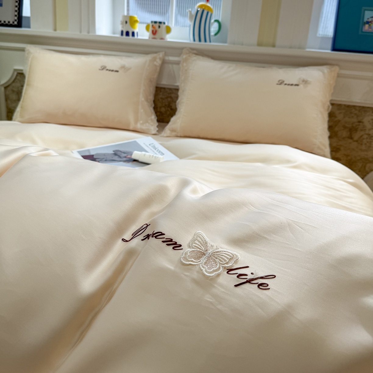 91家纺网 家纺一手货源 找家纺 繁花家居 2026春夏新款冰丝蝴蝶系列凉感蕾丝花边公主风四件套-浅夏 浅夏-香槟