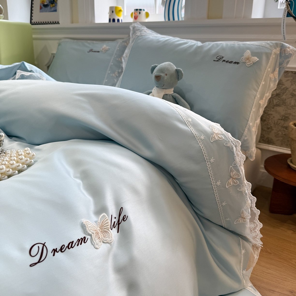 91家纺网 家纺一手货源 找家纺 繁花家居 2026春夏新款冰丝蝴蝶系列凉感蕾丝花边公主风四件套-浅夏 浅夏-蓝