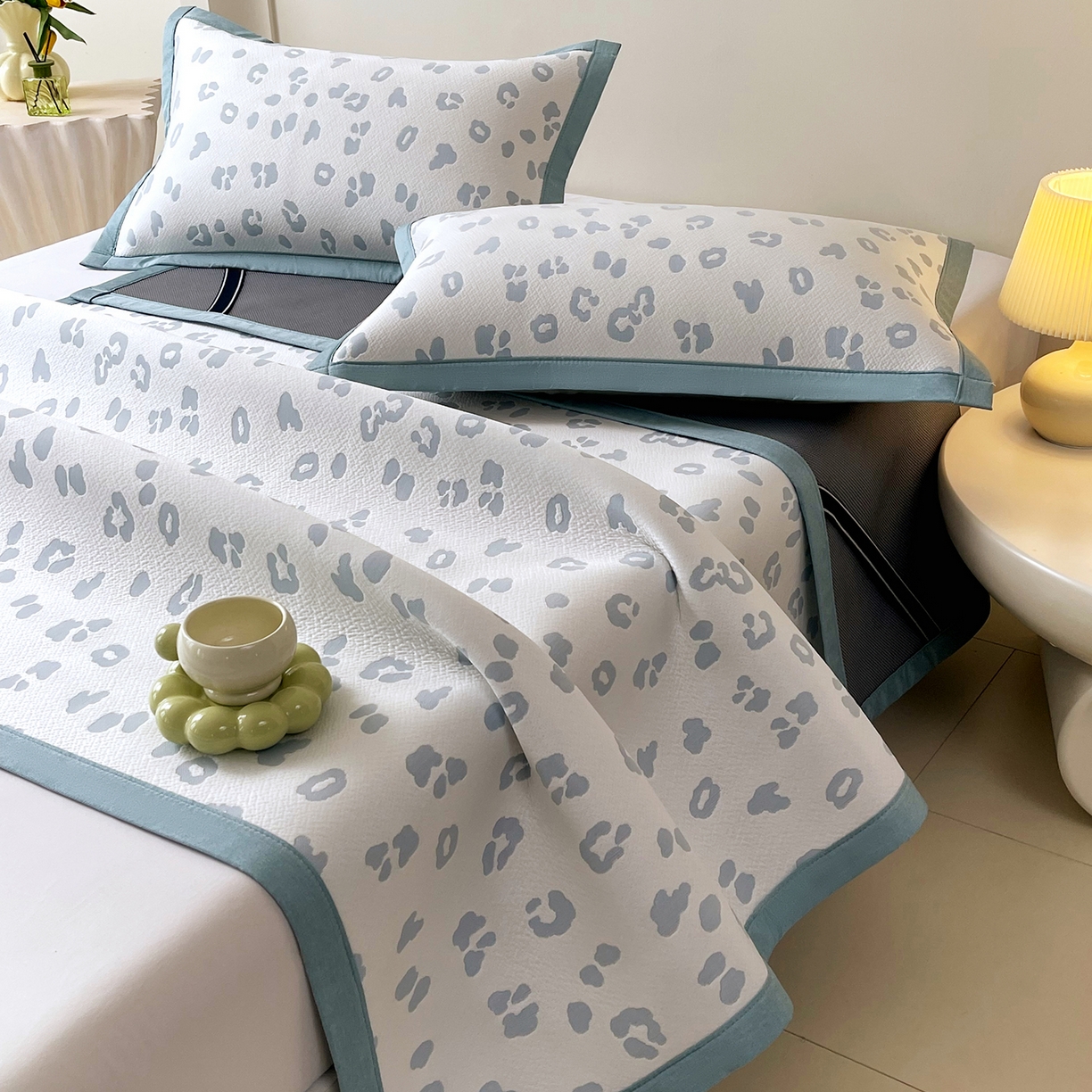 91家纺网 家纺一手货源 找家纺 莱米家纺 2026新款复合冰豆豆凉席席子凉席-豹纹 豹纹—蓝白