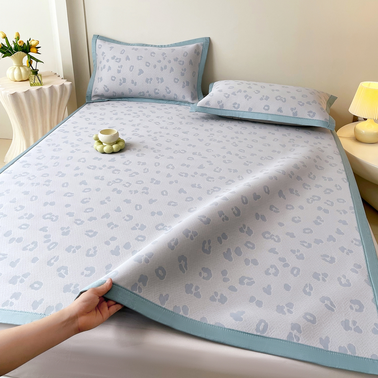 91家纺网 家纺一手货源 找家纺 莱米家纺 2026新款复合冰豆豆凉席席子凉席-豹纹 豹纹—深兰