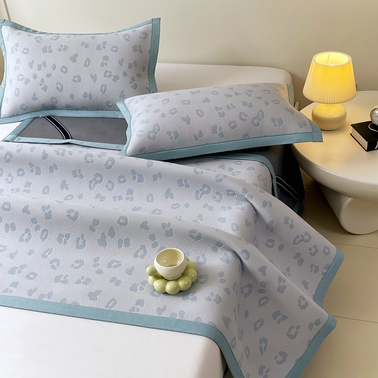 91家纺网 家纺一手货源 找家纺 莱米家纺 2026新款复合冰豆豆凉席席子凉席-豹纹 豹纹—深兰