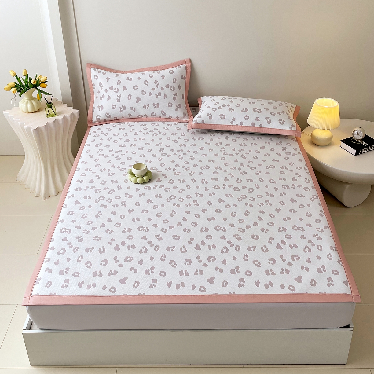 91家纺网 家纺一手货源 找家纺 莱米家纺 2026新款复合冰豆豆凉席席子凉席-豹纹 豹纹—深紫