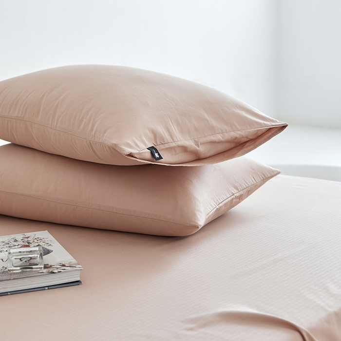 91家纺网 家纺一手货源 找家纺 2026新款A类40S全棉糯感大雁纹提花单品枕套 可可灰