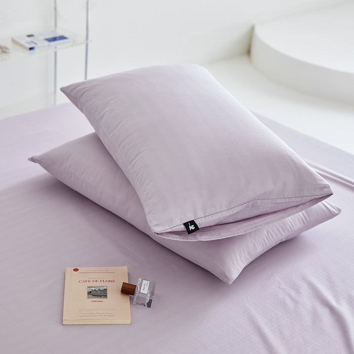 91家纺网 家纺一手货源 找家纺 2026新款A类40S全棉糯感大雁纹提花单品枕套 奶昔紫