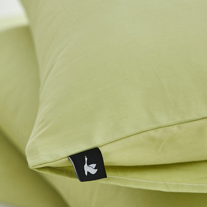 91家纺网 家纺一手货源 找家纺 2026新款A类40S全棉糯感大雁纹提花单品枕套 嫩芽绿