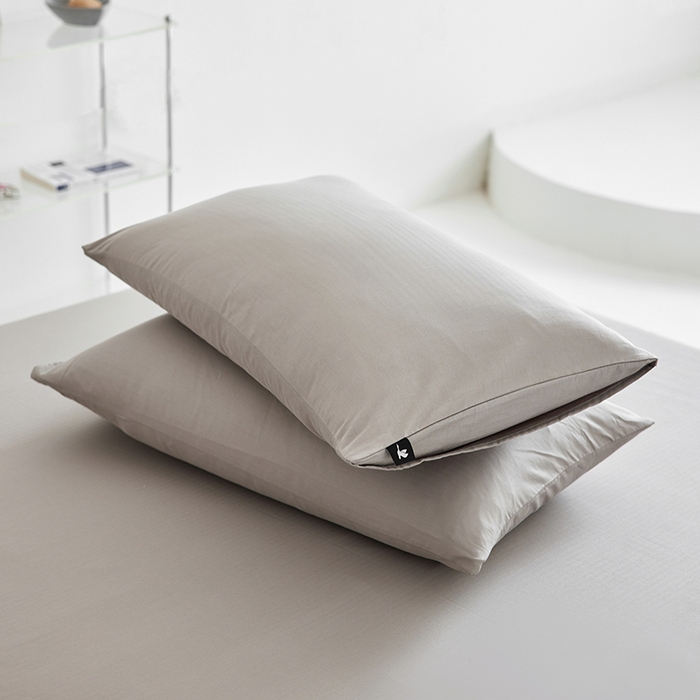 91家纺网 家纺一手货源 找家纺 2026新款A类40S全棉糯感大雁纹提花单品枕套 浅灰