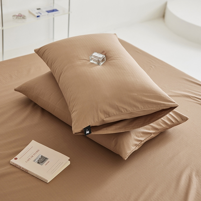 91家纺网 家纺一手货源 找家纺 2026新款A类40S全棉糯感大雁纹提花单品枕套 浅咖