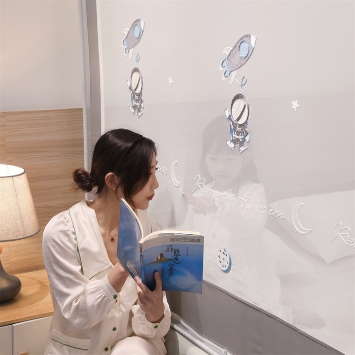 91家纺网 家纺一手货源 找家纺 飞轮海蚊帐 2026春夏新款卡通毛巾绣坐床蚊帐-Z79刺绣款 宇航员