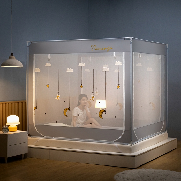 91家纺网 家纺一手货源 找家纺 飞轮海蚊帐 2026春夏新款卡通毛巾绣坐床蚊帐-Z79刺绣款 晚安月亮熊