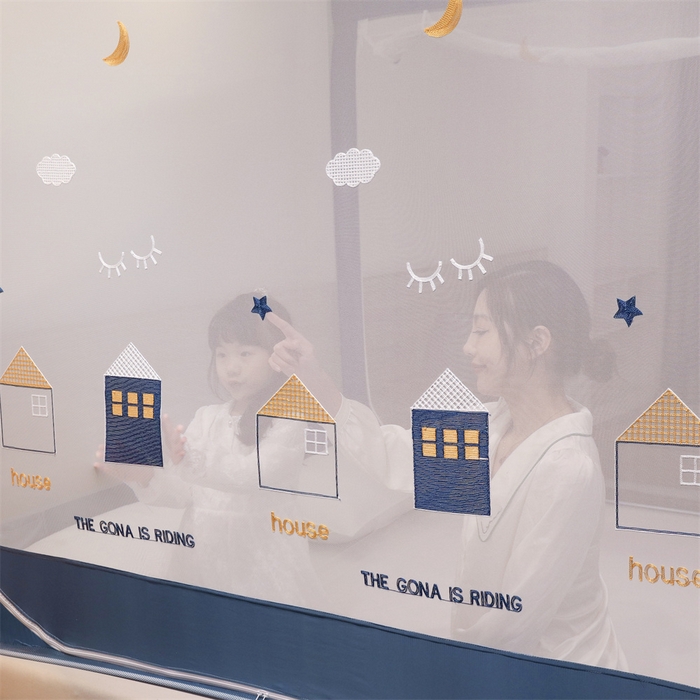 91家纺网 家纺一手货源 找家纺 飞轮海蚊帐 2026春夏新款卡通毛巾绣坐床蚊帐-Z79刺绣款 幸福之家