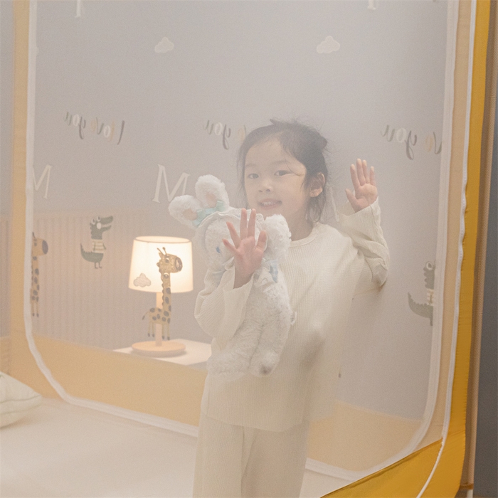 91家纺网 家纺一手货源 找家纺 飞轮海蚊帐 2026春夏新款卡通毛巾绣坐床蚊帐-Z79刺绣款 长颈鹿与鳄鱼