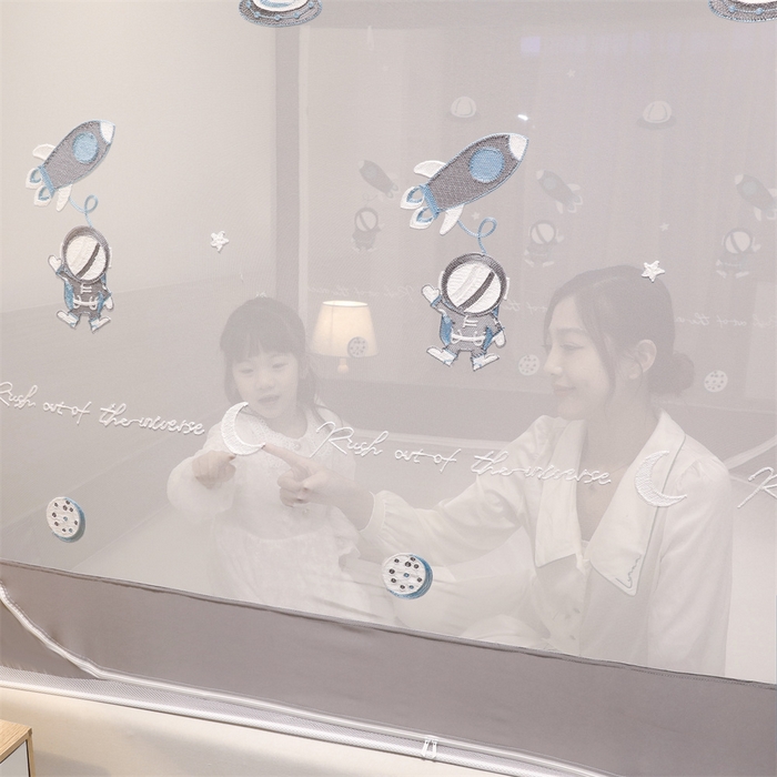 91家纺网 家纺一手货源 找家纺 飞轮海蚊帐 2026春夏新款卡通毛巾绣坐床蚊帐-Z79刺绣款 宇航员