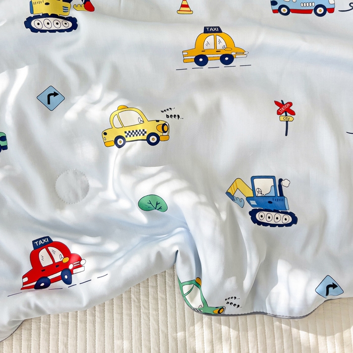 91家纺网 家纺一手货源 找家纺 十九色 2026春夏新款50莱赛尔卡通印花儿童夏被夏凉被空调被 汽车家族