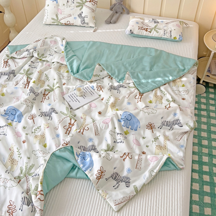 91家纺网 家纺一手货源 找家纺 十九色 2026春夏新款50莱赛尔卡通印花儿童夏被夏凉被空调被 大草原