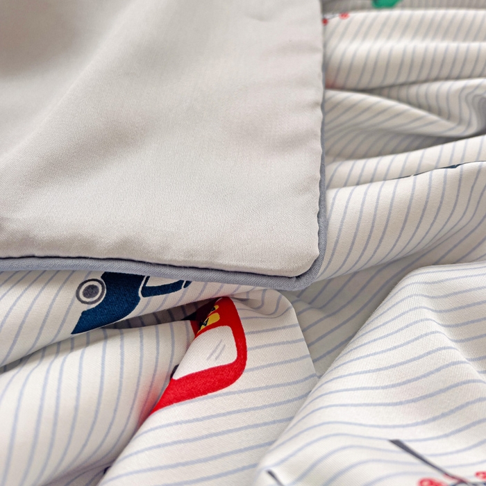 91家纺网 家纺一手货源 找家纺 十九色 2026春夏新款50莱赛尔卡通印花儿童夏被夏凉被空调被 伦敦巴士