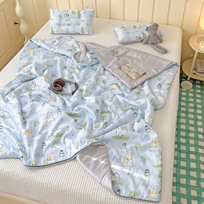 91家纺网 家纺一手货源 找家纺 十九色 2026春夏新款50莱赛尔卡通印花儿童夏被夏凉被空调被 北极熊