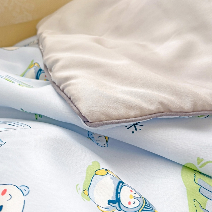 91家纺网 家纺一手货源 找家纺 十九色 2026春夏新款50莱赛尔卡通印花儿童夏被夏凉被空调被 北极熊