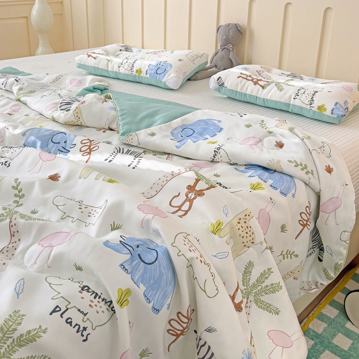 91家纺网 家纺一手货源 找家纺 十九色 2026春夏新款50莱赛尔卡通印花儿童夏被夏凉被空调被 大草原