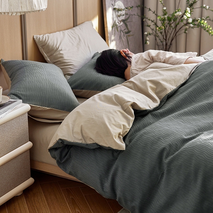 91家纺网 家纺一手货源 找家纺 （总）沐珩家纺 2026新款全棉波纹纱提花四件套-原木风