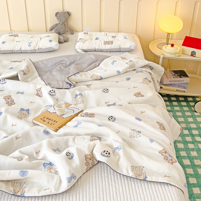 91家纺网 家纺一手货源 找家纺 十九色 2026春夏新款50莱赛尔卡通印花儿童夏被夏凉被空调被 蓝莓蛋糕