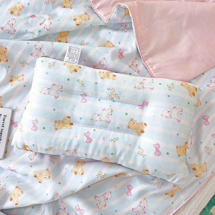 91家纺网 家纺一手货源 找家纺 十九色 2026春夏新款50莱赛尔卡通印花儿童夏被夏凉被空调被 领结熊