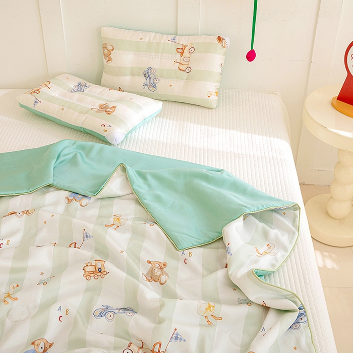 91家纺网 家纺一手货源 找家纺 十九色 2026春夏新款50莱赛尔卡通印花儿童夏被夏凉被空调被 春日玩伴