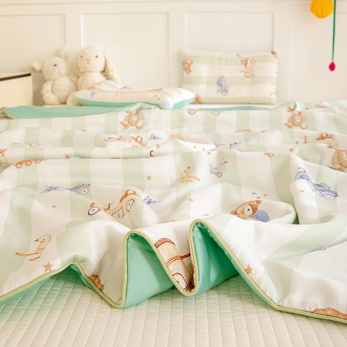 91家纺网 家纺一手货源 找家纺 十九色 2026春夏新款50莱赛尔卡通印花儿童夏被夏凉被空调被 春日玩伴