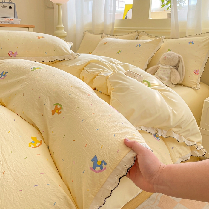 91家纺网 家纺一手货源 找家纺 豫见家纺 2026新款A类仿棉云感纱花边四件套 浪漫花叙