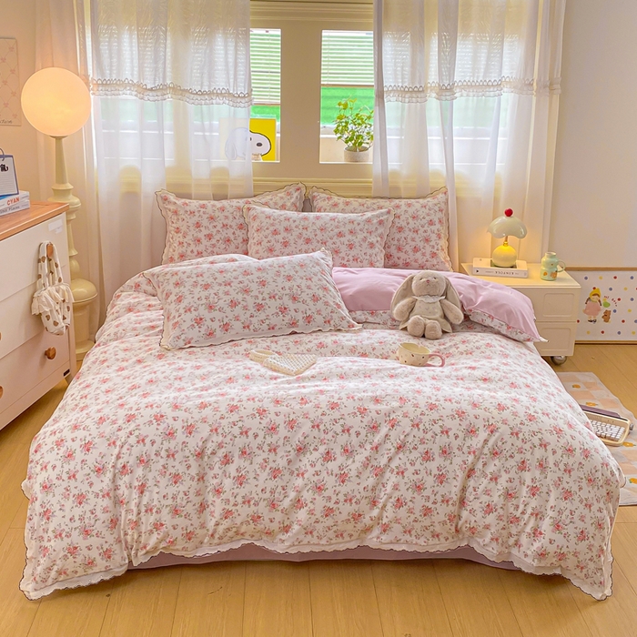 91家纺网 家纺一手货源 找家纺 豫见家纺 2026新款A类仿棉云感纱花边四件套 梦境之间