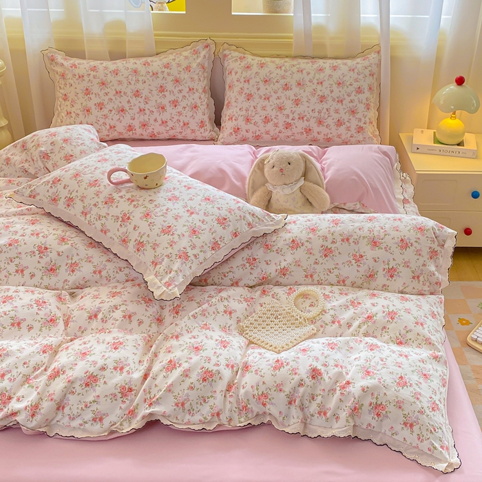 91家纺网 家纺一手货源 找家纺 豫见家纺 2026新款A类仿棉云感纱花边四件套 梦境之间