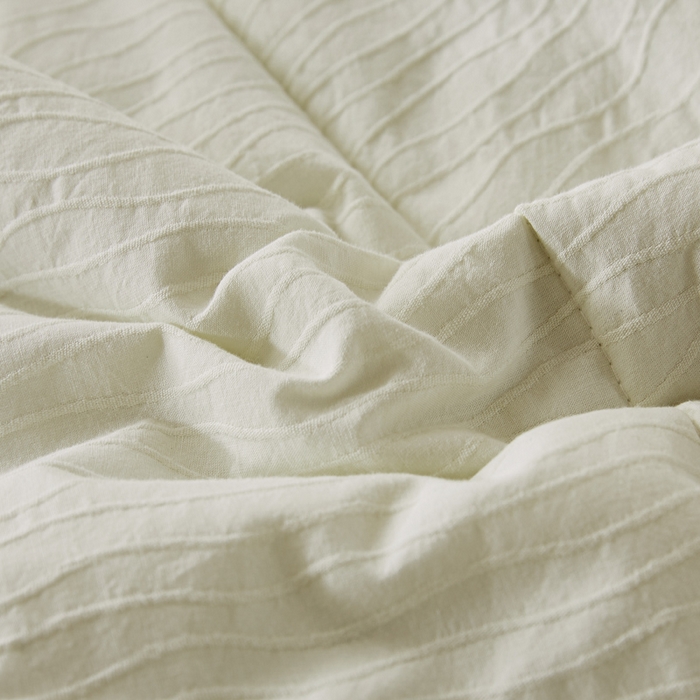 91家纺网 家纺一手货源 找家纺 恋人优选 2026新款波纹纱全棉提花夏被空调被 月牙白