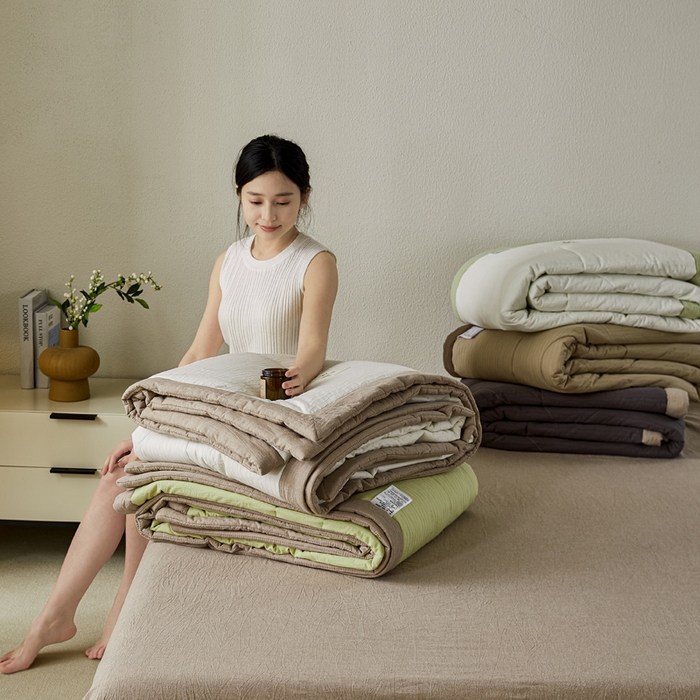 91家纺网 家纺一手货源 找家纺 恋人优选 2026新款波纹纱全棉提花夏被空调被 组合图 仅供参考